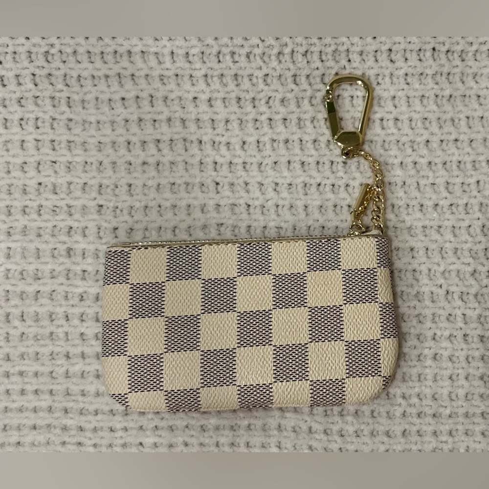 Coin purse keychain